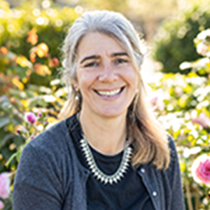 リズ ニコルソン氏